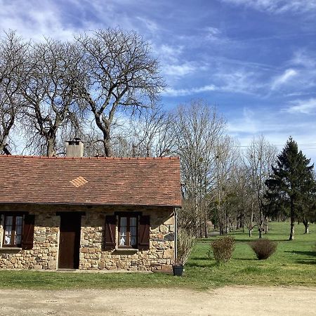 La Maisonnette Des Champs Pierre-Buffière Eksteriør bilde