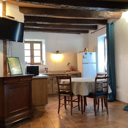 La Maisonnette Des Champs Pierre-Buffière Eksteriør bilde